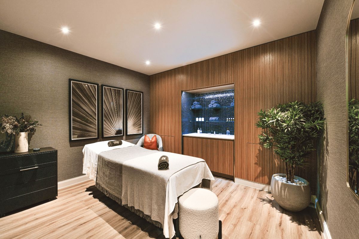 We’ve redefined full-service management to deliver exceptional solutions where the tiny details matter and luxury is a way of life.